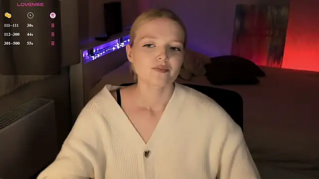 Snapshot of Ssweet_annie chatting on July 7, 2026, 5:38 pm Ssweet annie online show from July 7, 2026, 5:38 pm