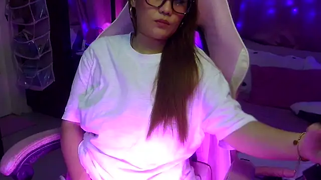 yourbabe Brielle online show from February 9, 2026, 6:00 am