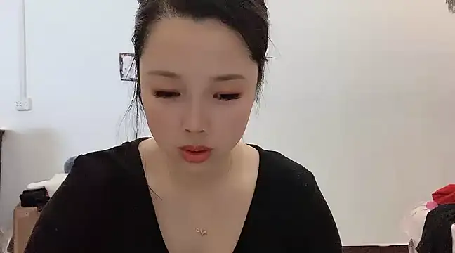 kk lele online show from February 22, 2025, 5:12 am