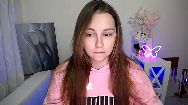 Snapshot of SweetPrincess_ chatting on May 20, 2026, 5:37 am SweetPrincess online show from May 20, 2026, 5:37 am