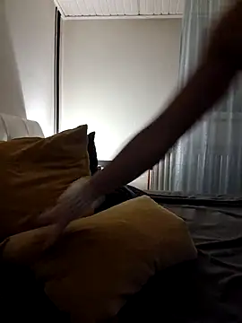 Snapshot of TamaraSavage chatting on January 21, 2025, 1:00 pm TamaraSavage online show from January 21, 2025, 1:00 pm