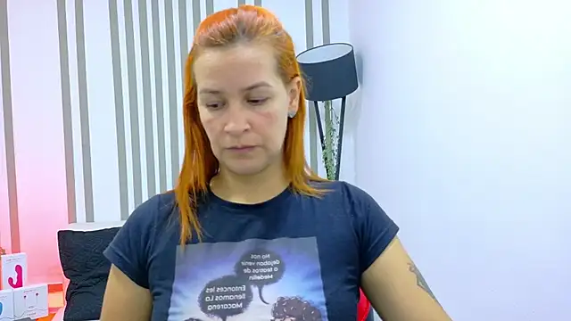 Snapshot of Britney_taylor_ chatting on October 14, 2025, 8:20 pm Britney taylor online show from October 14, 2025, 8:20 pm