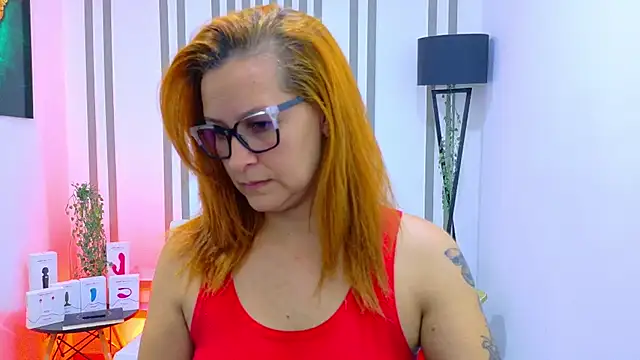 Snapshot of Britney_taylor_ chatting on November 4, 2025, 8:56 pm Britney taylor online show from November 4, 2025, 8:56 pm