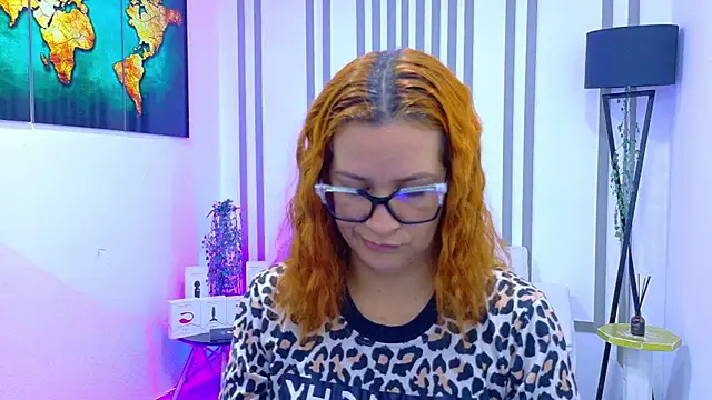 Snapshot of Britney_taylor_ chatting on October 29, 2025, 9:58 pm Britney taylor online show from October 29, 2025, 9:58 pm