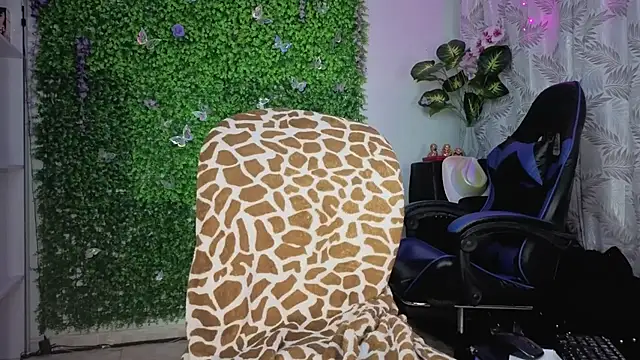 Snapshot of valquiria_sirgun chatting on July 28, 2026, 11:17 am valquiria sirgun online show from July 28, 2026, 11:17 am