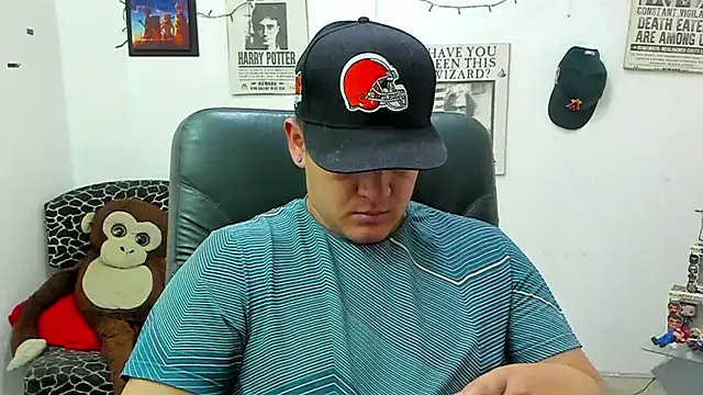 ney 22 online show from March 14, 2025, 12:51 pm