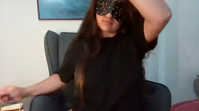 Snapshot of insatiableeee chatting on September 27, 2025, 11:55 pm insatiableeee online show from September 27, 2025, 11:55 pm