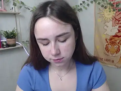 Snapshot of VeryVeryVeryShy_ chatting on April 28, 2026, 5:34 am VeryVeryVeryShy online show from April 28, 2026, 5:34 am