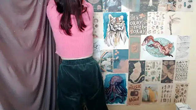 VeryVeryVeryShy  online show from October 2, 2025, 5:33 am