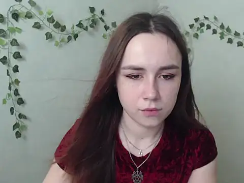 Snapshot of VeryVeryVeryShy_ chatting on March 26, 2026, 6:33 am VeryVeryVeryShy online show from March 26, 2026, 6:33 am