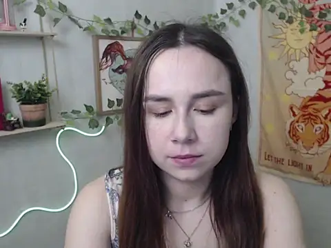 Snapshot of VeryVeryVeryShy_ chatting on April 17, 2026, 5:54 am VeryVeryVeryShy online show from April 17, 2026, 5:54 am