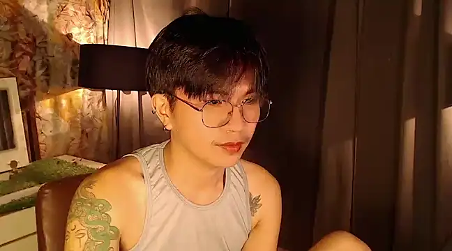 Snapshot of Sexy_Handsome_Drex chatting on January 27, 2025, 11:22 am Sexy Handsome Drex online show from January 27, 2025, 11:22 am