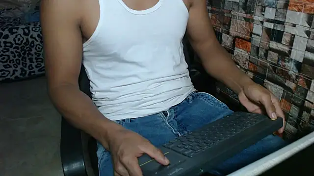 Snapshot of sexatlexx chatting on October 11, 2025, 2:23 am sexatlexx online show from October 11, 2025, 2:23 am