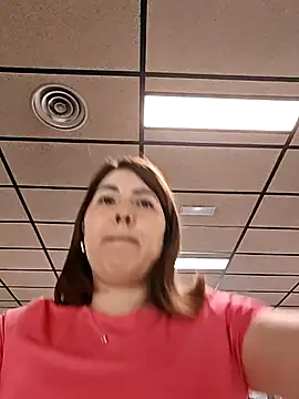 mady gigi online show from March 11, 2025, 11:33 am