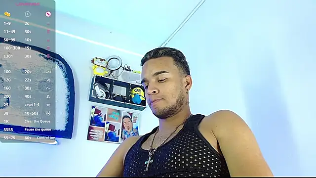 Snapshot of Bigcock_21cm_ chatting on January 27, 2025, 9:55 pm Bigcock 21cm  online show from January 27, 2025, 9:55 pm