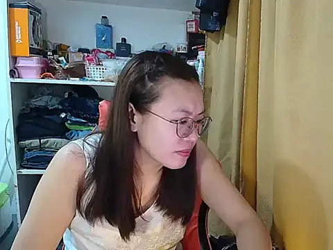 crizzybel online show from December 16, 2025, 3:00 am