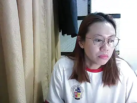 crizzybel online show from September 24, 2025, 12:18 am