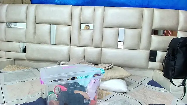 Snapshot of leon_gaby chatting on September 12, 2025, 7:13 pm leon gaby online show from September 12, 2025, 7:13 pm