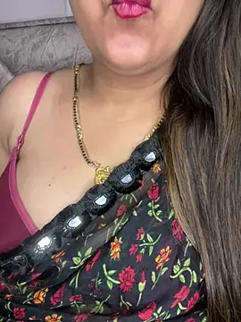 Snapshot of Zoya_Varma004 chatting on August 6, 2026, 5:19 pm Zoya Varma004 online show from August 6, 2026, 5:19 pm