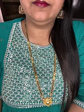 Zoya Varma004 online show from March 19, 2026, 7:30 am