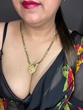 Snapshot of Zoya_Varma004 chatting on August 4, 2026, 10:31 am Zoya Varma004 online show from August 4, 2026, 10:31 am