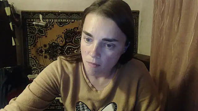 Snapshot of AlisaLaDiva chatting on October 4, 2025, 7:59 pm AlisaLaDiva online show from October 4, 2025, 7:59 pm