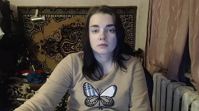 Snapshot of AlisaLaDiva chatting on February 14, 2025, 9:10 pm AlisaLaDiva online show from February 14, 2025, 9:10 pm