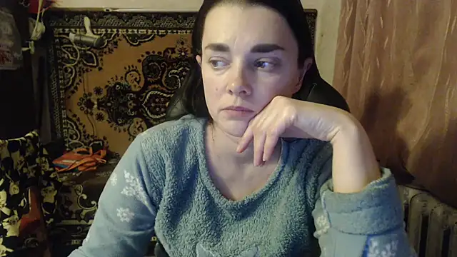 Snapshot of AlisaLaDiva chatting on December 5, 2024, 9:11 pm AlisaLaDiva online show from December 5, 2024, 9:11 pm