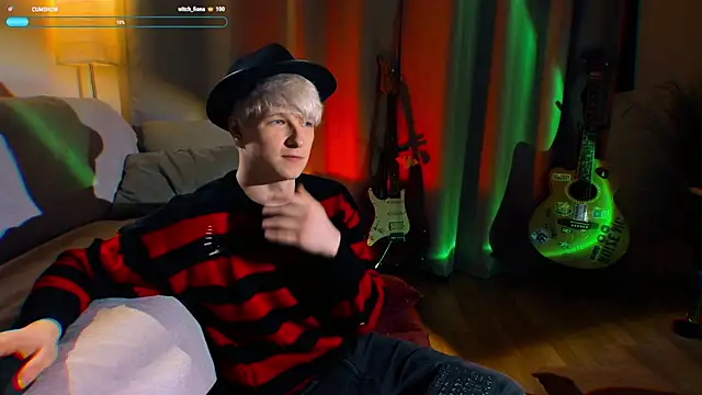 Snapshot of Breston_Sweet chatting on October 30, 2025, 8:28 pm Breston Sweet online show from October 30, 2025, 8:28 pm