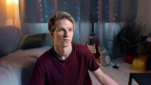 Breston Sweet online show from April 7, 2026, 8:38 am