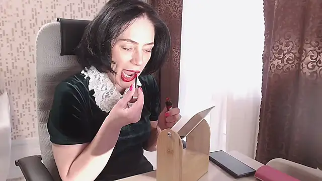 Snapshot of BelovedLady chatting on March 25, 2026, 6:13 am BelovedLady online show from March 25, 2026, 6:13 am