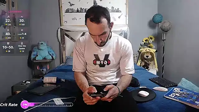 Snapshot of Danny_hot_fun chatting on November 14, 2025, 6:28 am Danny hot fun online show from November 14, 2025, 6:28 am