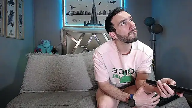 Snapshot of Danny_hot_fun chatting on June 13, 2026, 9:46 pm Danny hot fun online show from June 13, 2026, 9:46 pm