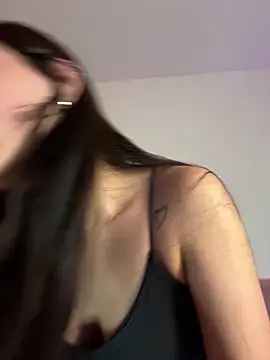 Snapshot of martiiaciar chatting on March 22, 2025, 1:54 am martiiaciar online show from March 22, 2025, 1:54 am