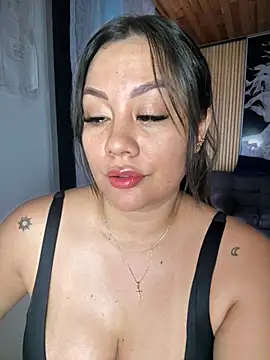 Snapshot of ValeryGrey chatting on April 21, 2026, 7:20 pm ValeryGrey online show from April 21, 2026, 7:20 pm