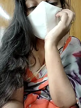 Snapshot of yoursana- chatting on October 23, 2025, 4:55 am yoursana- online show from October 23, 2025, 4:55 am