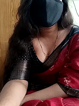 Snapshot of yoursana- chatting on September 12, 2025, 4:34 am yoursana- online show from September 12, 2025, 4:34 am