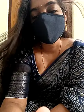 Snapshot of yoursana- chatting on March 15, 2025, 4:02 am yoursana- online show from March 15, 2025, 4:02 am