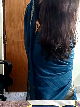 Snapshot of yoursana- chatting on September 24, 2025, 4:30 am yoursana- online show from September 24, 2025, 4:30 am