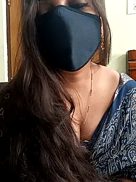 Snapshot of yoursana- chatting on February 27, 2025, 4:02 am yoursana- online show from February 27, 2025, 4:02 am