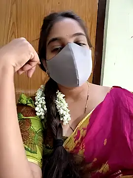 Snapshot of yoursana- chatting on November 29, 2025, 5:40 am yoursana- online show from November 29, 2025, 5:40 am