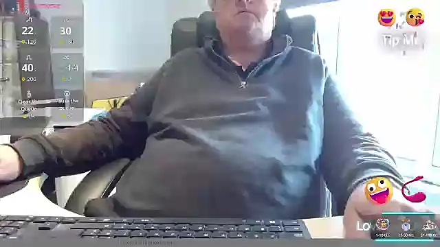 Snapshot of bigbadjon69 chatting on October 23, 2025, 2:49 pm bigbadjon69 online show from October 23, 2025, 2:49 pm