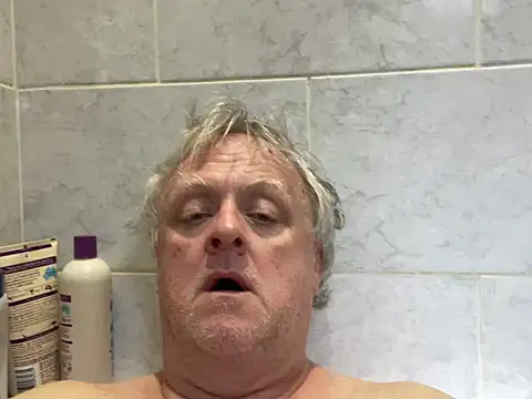 Snapshot of bigbadjon69 chatting on March 22, 2025, 1:30 pm bigbadjon69 online show from March 22, 2025, 1:30 pm