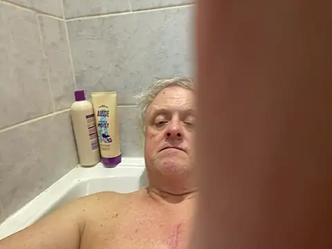 Snapshot of bigbadjon69 chatting on February 15, 2025, 1:16 pm bigbadjon69 online show from February 15, 2025, 1:16 pm