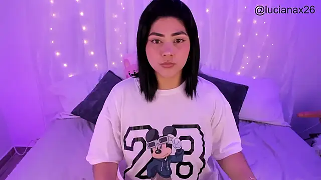 Snapshot of lucy26_ chatting on November 6, 2025, 1:42 am lucy26 online show from November 6, 2025, 1:42 am