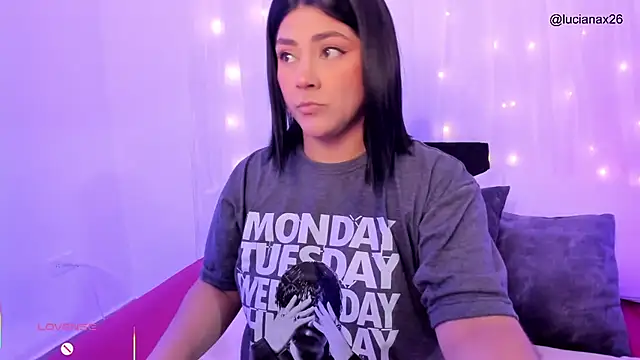 Snapshot of lucy26_ chatting on October 31, 2025, 3:03 am lucy26 online show from October 31, 2025, 3:03 am