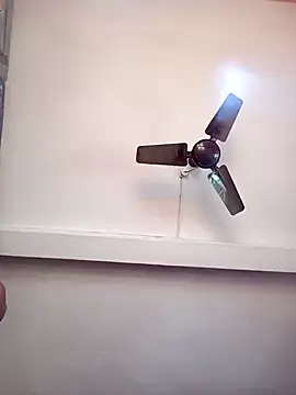 Snapshot of sweet_rasmalai chatting on March 5, 2025, 4:24 am sweet rasmalai online show from March 5, 2025, 4:24 am