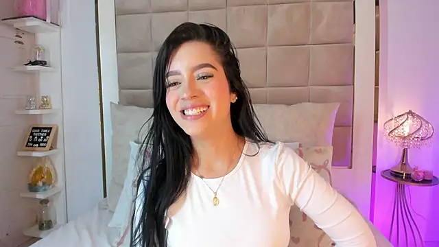 Victoria adaams online show from January 28, 2025, 7:42 pm