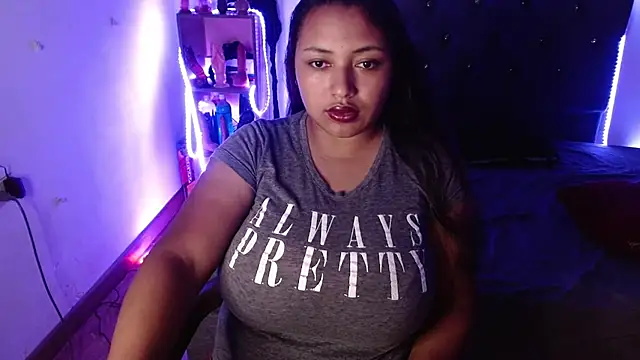 Snapshot of tatiana_wd chatting on April 18, 2026, 2:14 am tatiana wd online show from April 18, 2026, 2:14 am