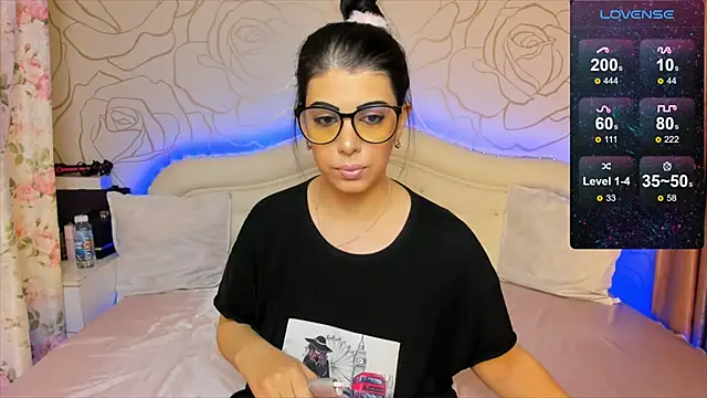 Elizabettalee online show from October 17, 2025, 9:12 am